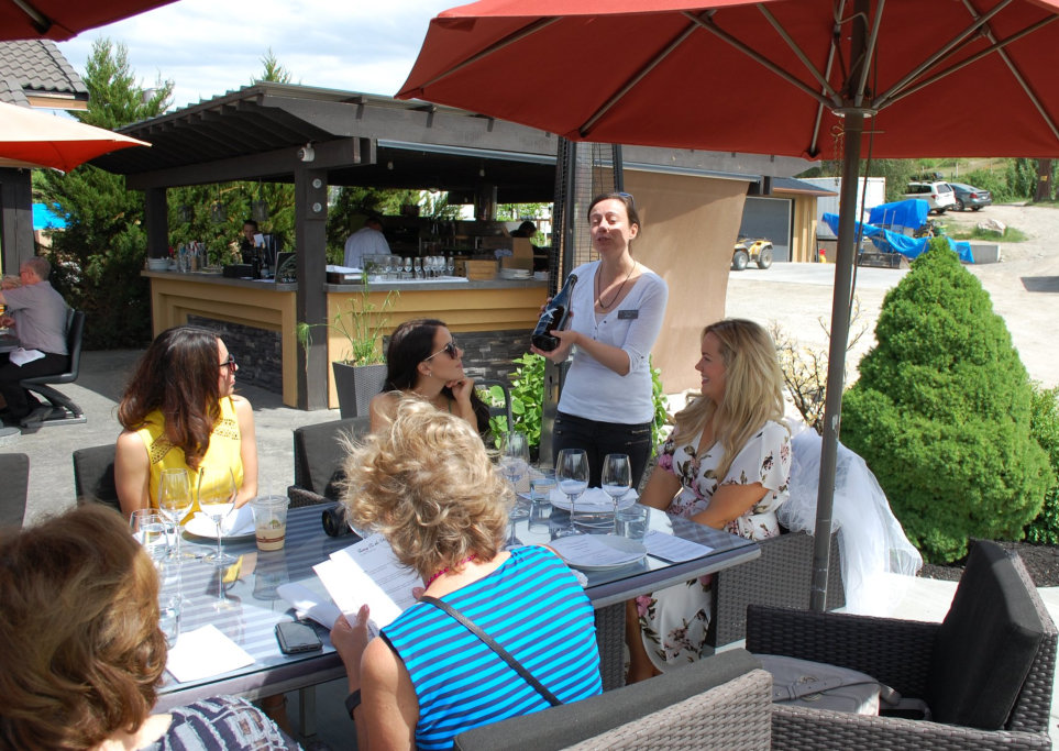 lake country wine tours